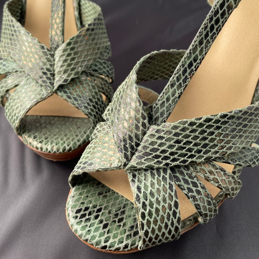 Green Peep Toe for Spring - Picture 7 of 7